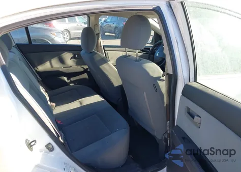 2010 Nissan Sentra 2.0 z USA, uszkodzony, nr VIN 3N1AB6AP5AL625241